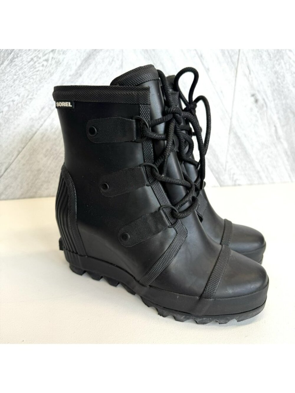 Sorel Joan Wedge Heel Waterproof Rain Boots Women's Size 8.5 Black NL2524-010